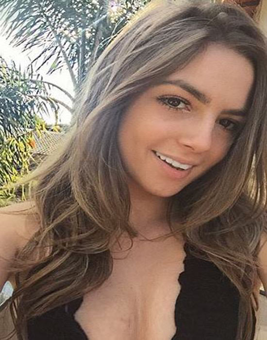 Tania, 24 ans (Dijon)